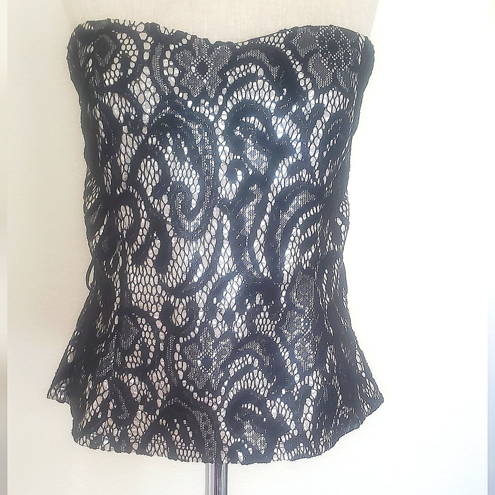 Janice Top strapless, Black and white color, Size M.